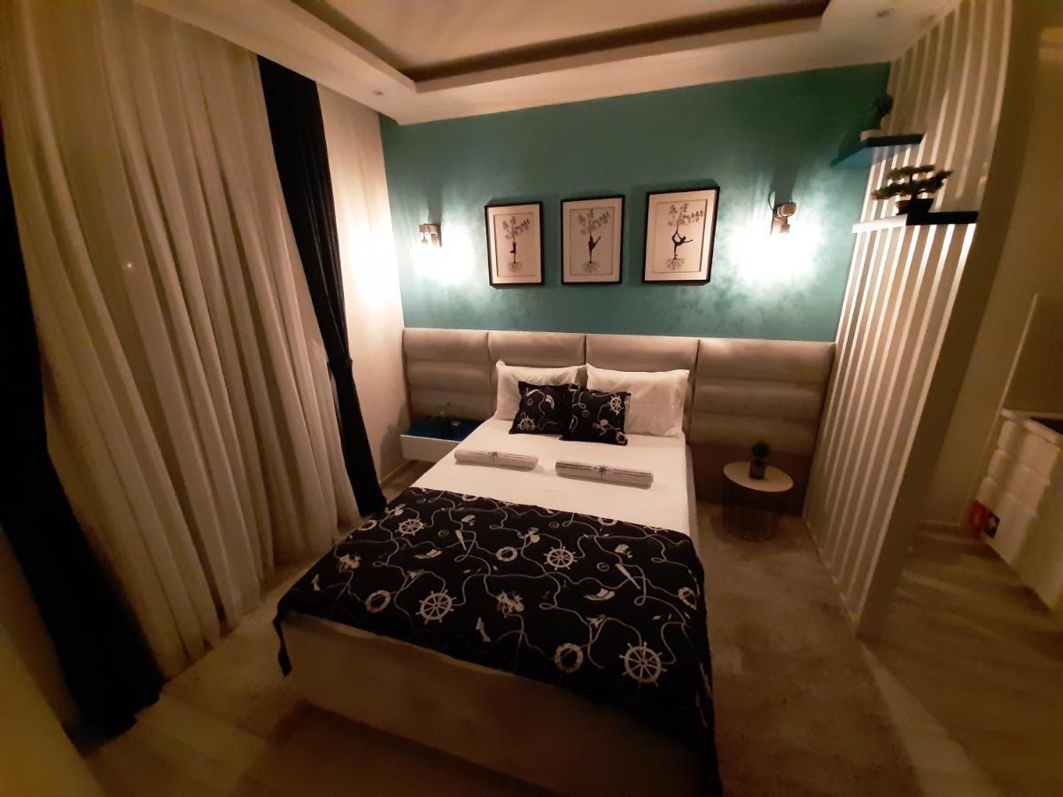 Fiore Di Cattaro **** Lux Apartment With Parking Buitenkant foto