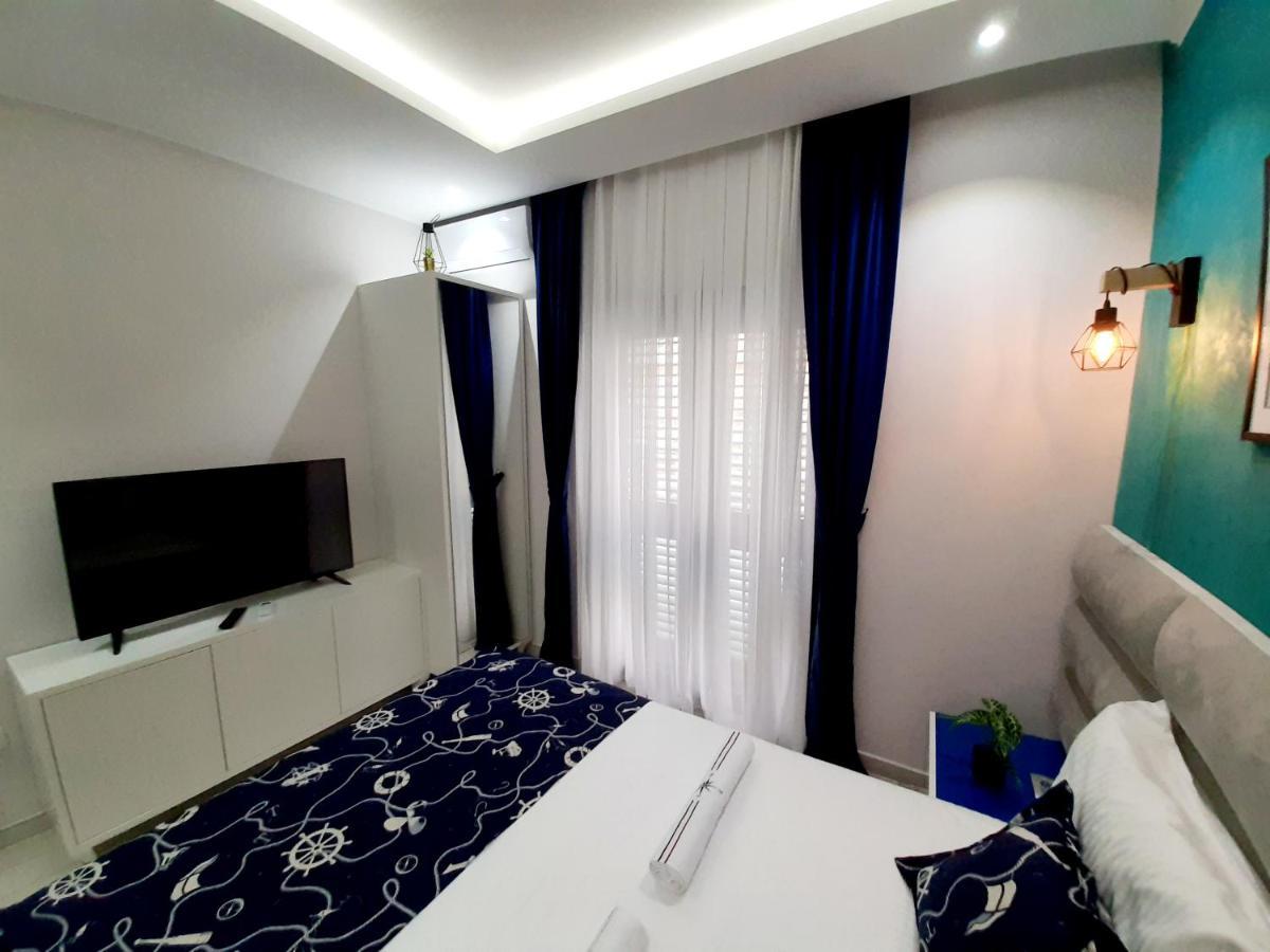 Fiore Di Cattaro **** Lux Apartment With Parking Buitenkant foto