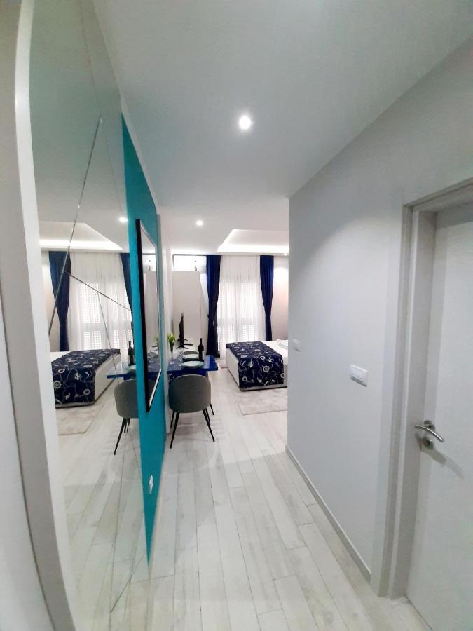 Fiore Di Cattaro **** Lux Apartment With Parking Buitenkant foto