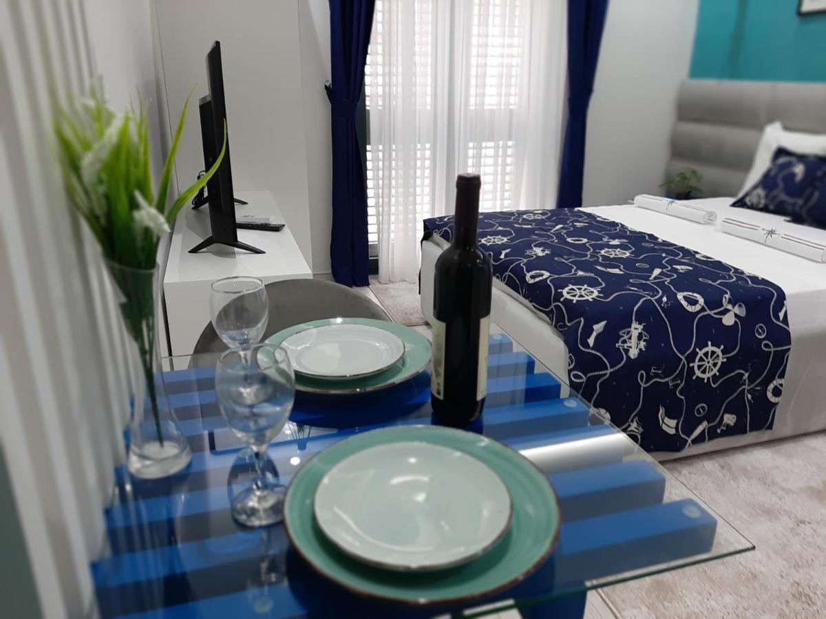 Fiore Di Cattaro **** Lux Apartment With Parking Buitenkant foto