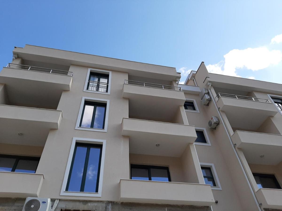 Fiore Di Cattaro **** Lux Apartment With Parking Buitenkant foto